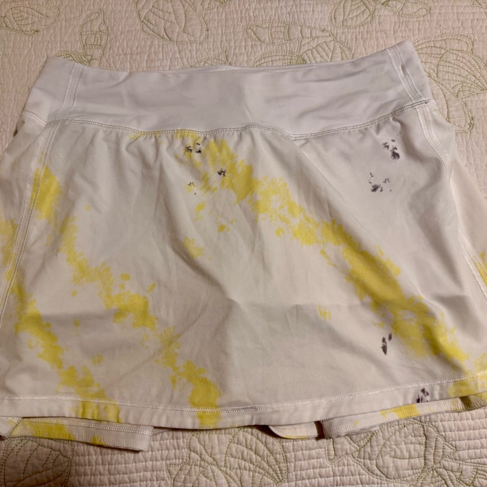 Lululemon Athletica White and Yellow Athletic Skort